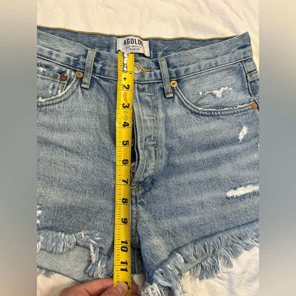 AGOLDE Denim Shorts Sz 25, 2” Inseam High Rise Distressed - Picture 5 of 8